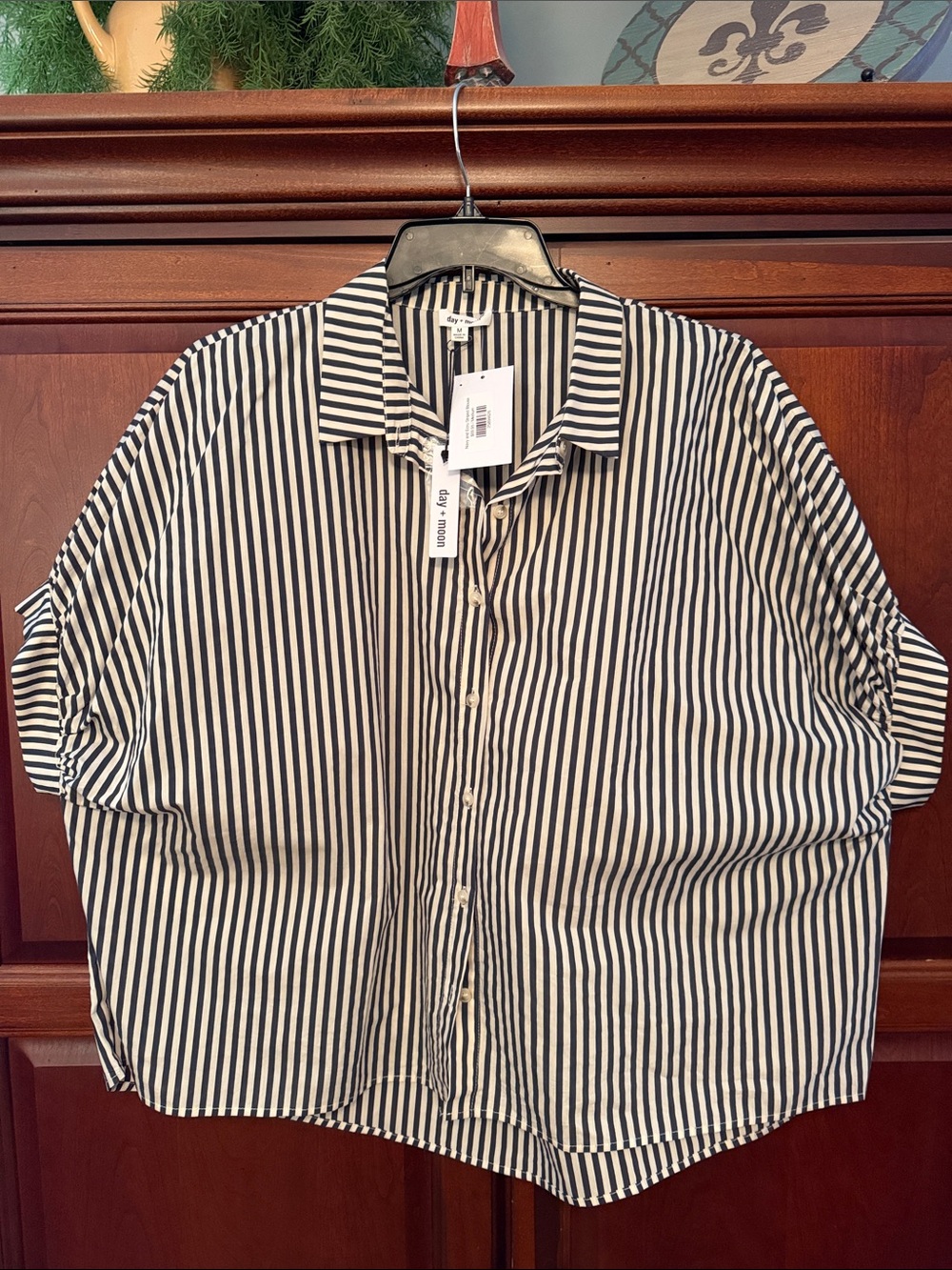 Day + Moon oversized women’s blouse.
